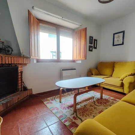 Casa De Maestros El Arenal (Segovia)